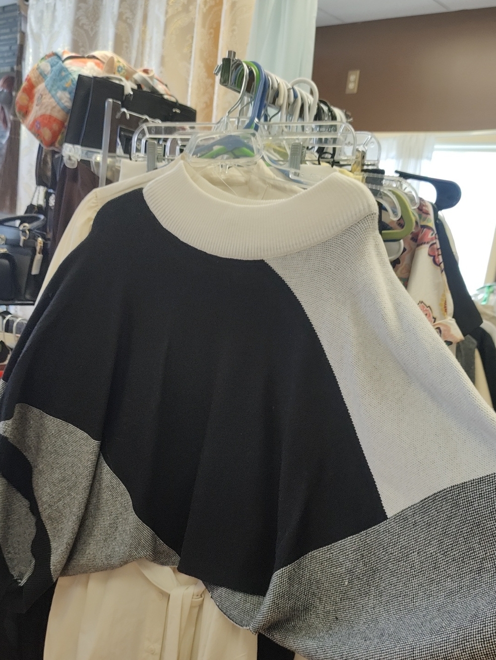 Delicious Colorblock Crew Sweater - Black, White, Gray